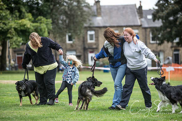 2109_BarkintheParkHuddersfield_2014_bluplanetphoto