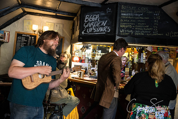 139_UkeleleCider_RealCider_aug2014_craigshaw