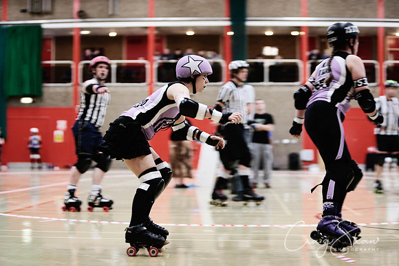 909_BruisingBanditasVsWakeyOct2013_bluplanetphoto