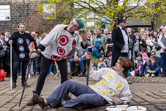 1695_PaceEggPlays_15April_cshaw
