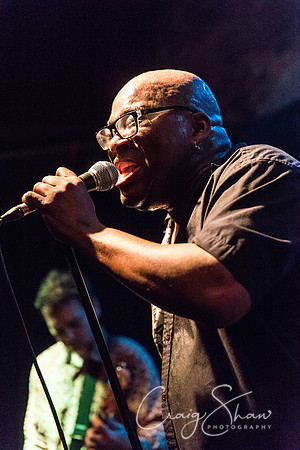 1512_barrencewhitfieldandthesavages_Nov2014_craigshaw
