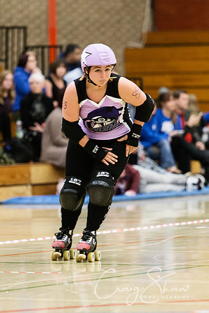 175_BruisingBanditasVsWakeyOct2013_bluplanetphoto-Edit