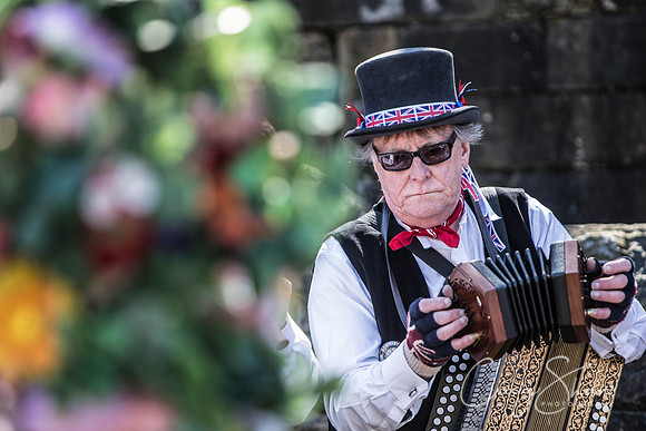 556_TodFolkFestival_Saturday_craigshaw