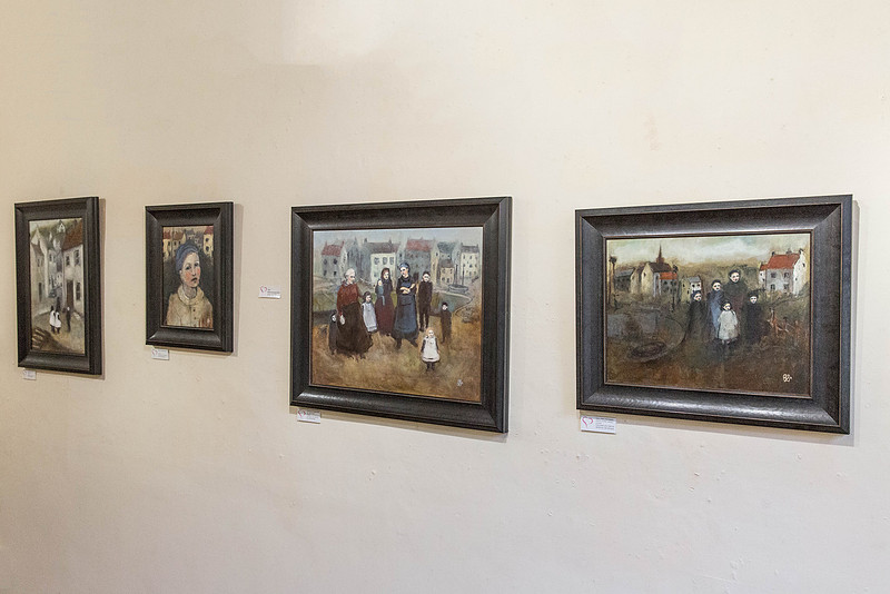 322_GillianatHeartGallery_oct2014_craigshawphoto-Edit