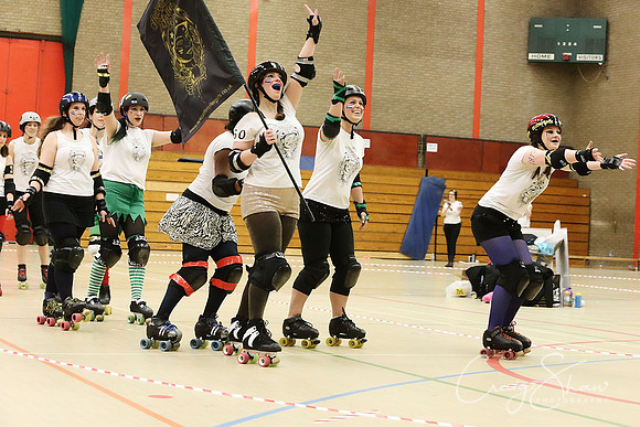 bruisingbanditasdec2012_476_bluplanetphoto
