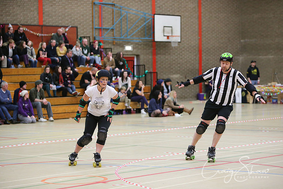 bruisingbanditasdec2012_1743_bluplanetphoto