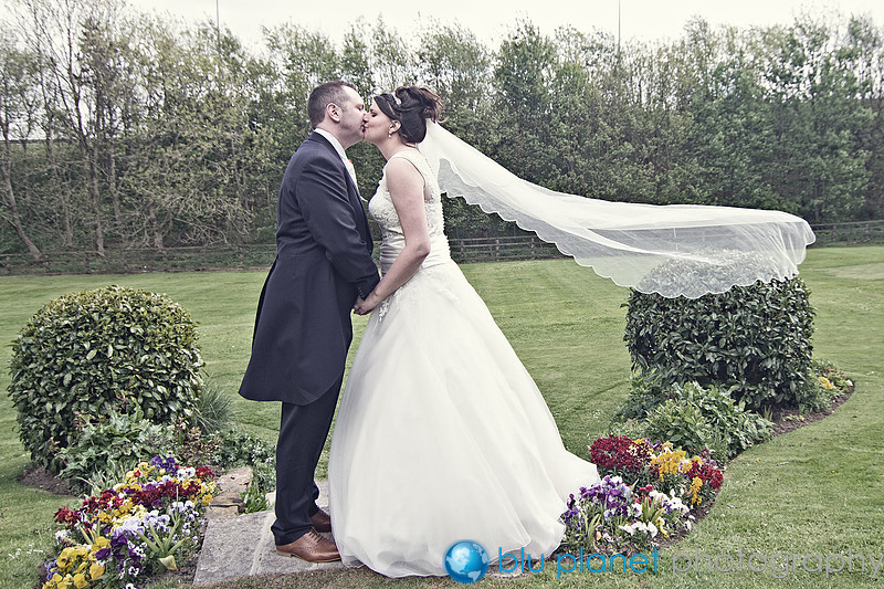 1740_Sarah&Michael_May2015_weddings_bluplanetphoto