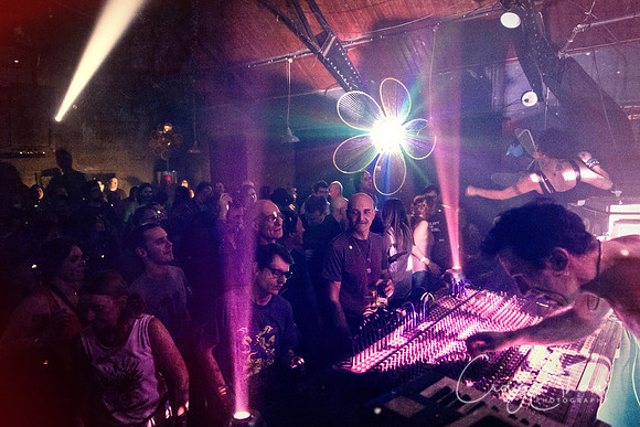 2355_EatStatic_HebdenTradesClub_Dec2013_bluplanetphoto