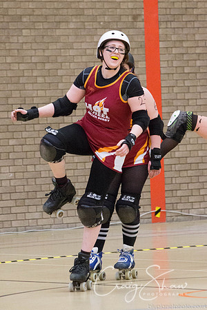 RollerDerby_Halifax_6thApril2013-018_bluplanetphoto