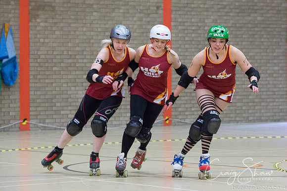RollerDerby_Halifax_6thApril2013-029_bluplanetphoto