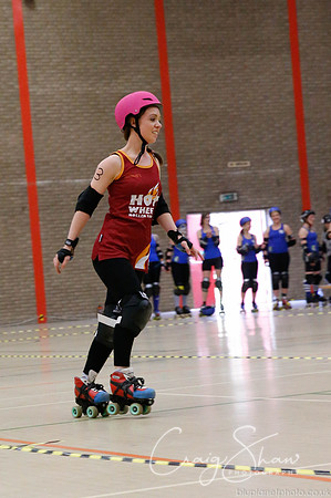 RollerDerby_Halifax_6thApril2013-199_bluplanetphoto