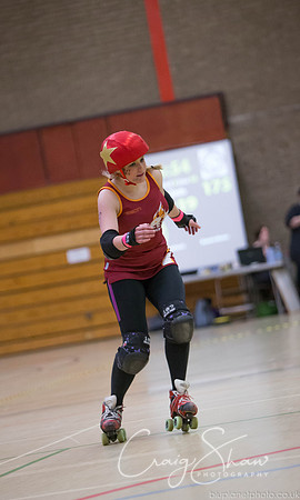 RollerDerby_Halifax_6thApril2013-1367_bluplanetphoto
