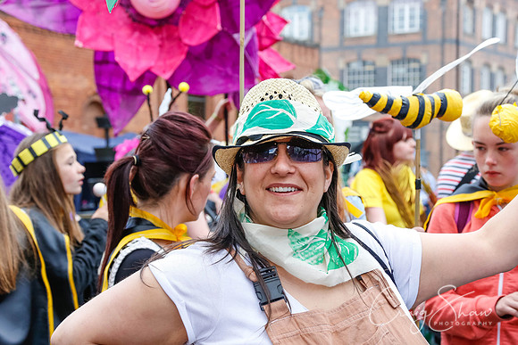 867ManchesterDayParade2013_bluplanetphoto
