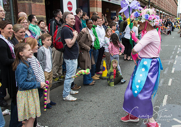 2107ManchesterDayParade2013_bluplanetphoto