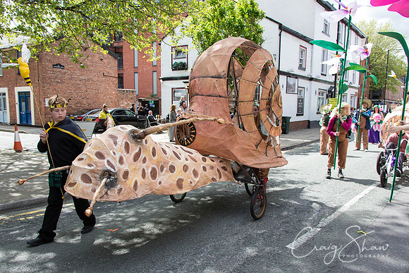 1796ManchesterDayParade2013_bluplanetphoto