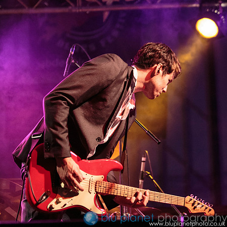 1654-HebdenBlues2013_Friday_bluplanetphoto