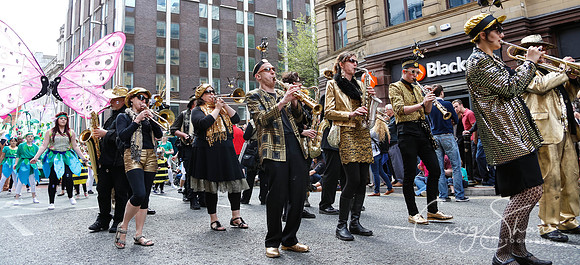 2345ManchesterDayParade2013_bluplanetphoto