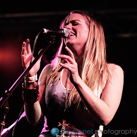 2821-HebdenBlues2013Saturday_bluplanetphoto-Edit