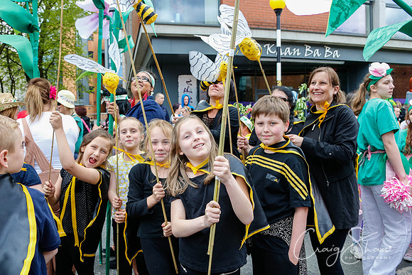 932ManchesterDayParade2013_bluplanetphoto