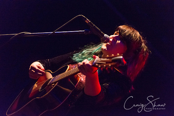 144_LucyWard+support_tradesclub_Dec2013_bluplanetphoto