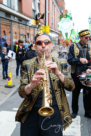 1529ManchesterDayParade2013_bluplanetphoto
