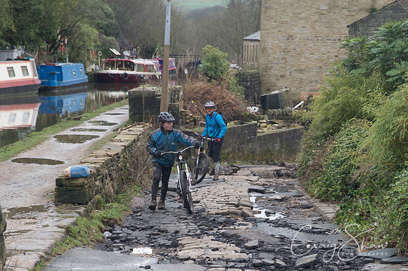 792_Floods2015_dec31_HebdenBridge_craigshaw