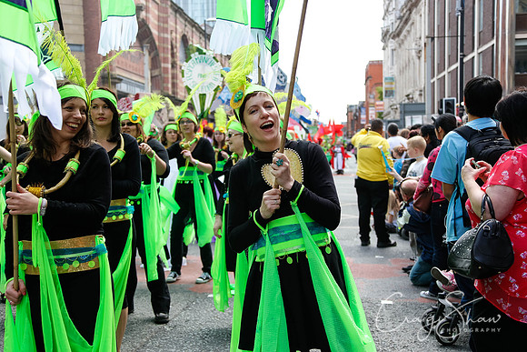 2411ManchesterDayParade2013_bluplanetphoto