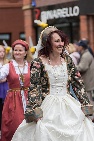 2172ManchesterDayParade2013_bluplanetphoto