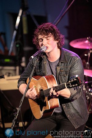 154-HebdenBlues2013_Friday_bluplanetphoto