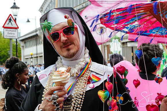 892ManchesterDayParade2013_bluplanetphoto