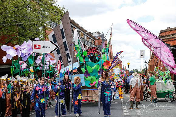 1310ManchesterDayParade2013_bluplanetphoto