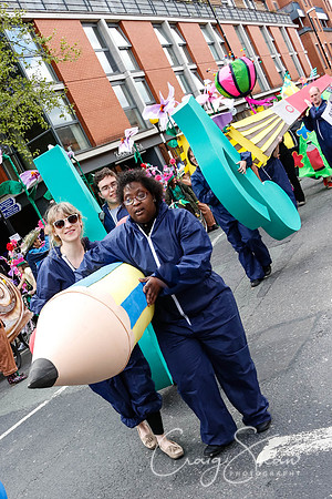 1323ManchesterDayParade2013_bluplanetphoto