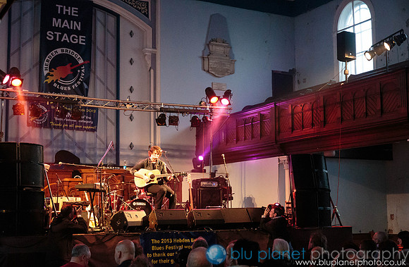 218-HebdenBlues2013_Friday_bluplanetphoto