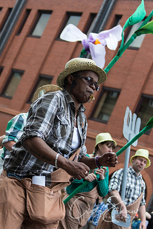 2075ManchesterDayParade2013_bluplanetphoto