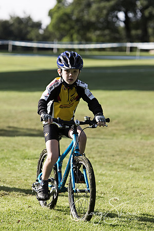 186_ListerLionCyclocross2013_bluplanetphoto__D8Q4124-Edit
