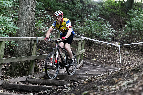 1397_ListerLionCyclocross2013_bluplanetphoto__D8Q4919-Edit