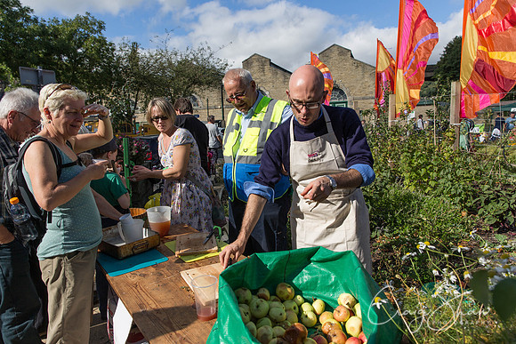 637_TodmordenHarvestFest2013_bluplanetphoto
