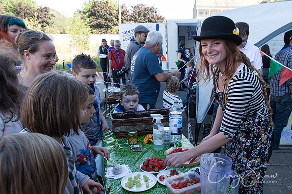 719_TodmordenHarvestFest2013_bluplanetphoto