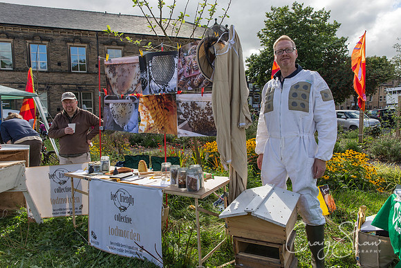 202_TodmordenHarvestFest2013_bluplanetphoto