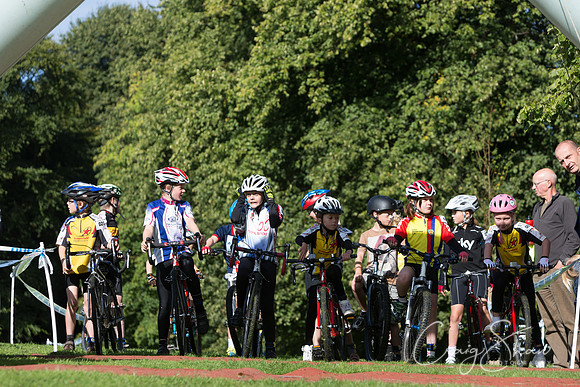 410_ListerLionCyclocross2013_bluplanetphoto__D8Q4199