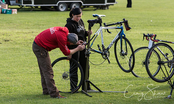 38_ListerLionCyclocross2013_bluplanetphoto__D8Q3989