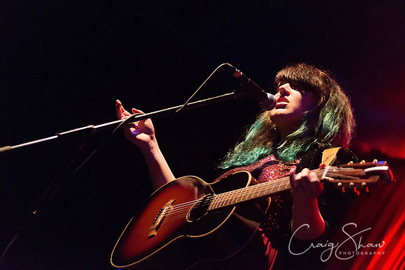 185_LucyWard+support_tradesclub_Dec2013_bluplanetphoto-Edit