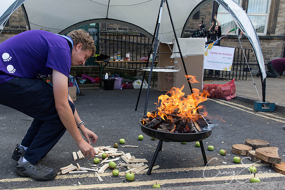 157_TodmordenHarvestFest2013_bluplanetphoto