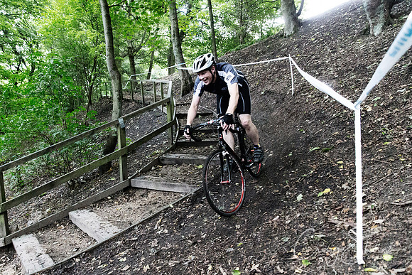 1812_ListerLionCyclocross2013_bluplanetphoto__D8Q5273-Edit