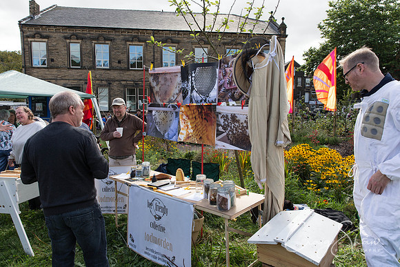 195_TodmordenHarvestFest2013_bluplanetphoto