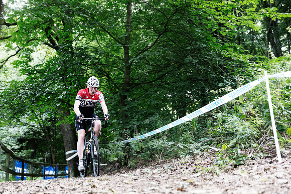 1493_ListerLionCyclocross2013_bluplanetphoto__D8Q5013-Edit