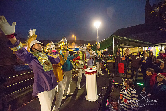 1718_MytholmroydXmaslights2016_HRTC_craigshaw