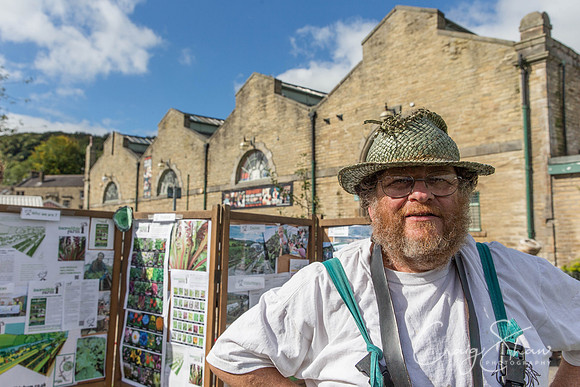 415_TodmordenHarvestFest2013_bluplanetphoto