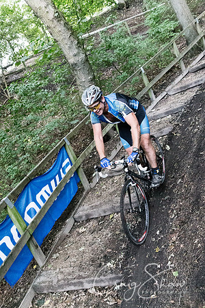 1787_ListerLionCyclocross2013_bluplanetphoto__D8Q5253-Edit
