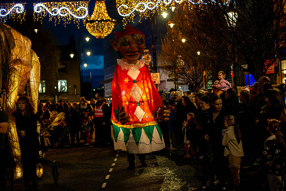 1898_StarlightParadeHx_2024_Cshaw--Enhanced-NR
